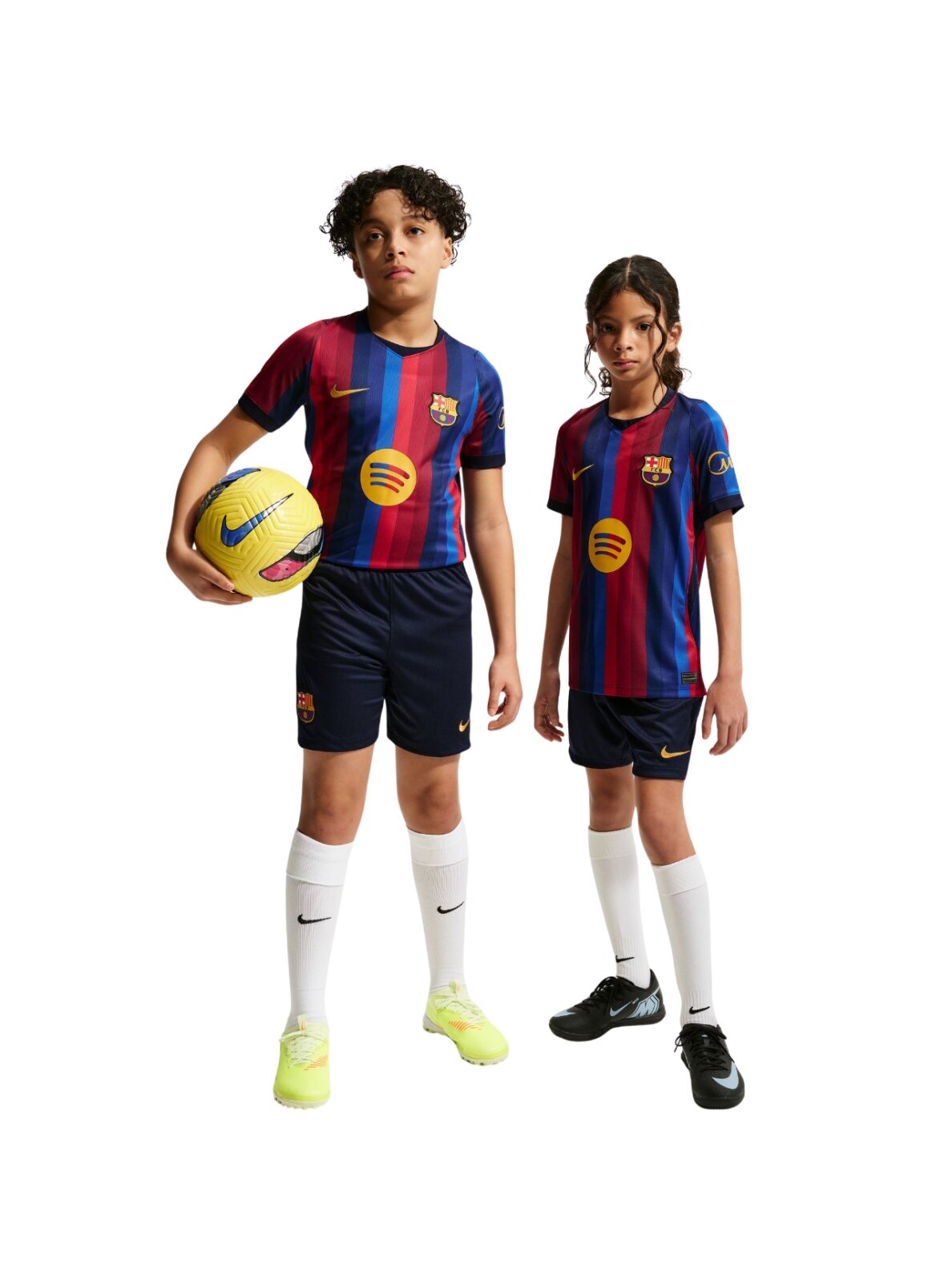 Nike FC Barcelona 2026/27 Stadium Home vaikiški šortai tamsiai mėlyni II1719 498 6 Nike FC Barcelona 2026/27 Stadium Home vaikiški šortai tamsiai mėlyni II1719 498 6