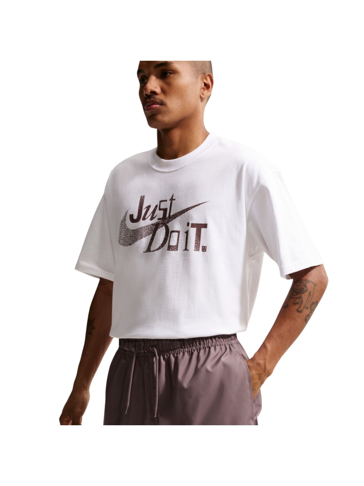 Nike Club vyriški šortai rudi FN3307 502 2 Nike Club vyriški šortai rudi FN3307 502 2