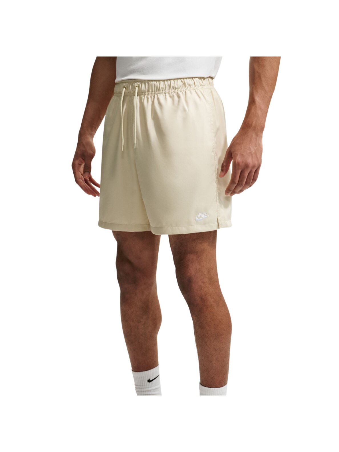Nike Club vyriškų šortų kremas FN3307 229 Nike Club vyriškų šortų kremas FN3307 229