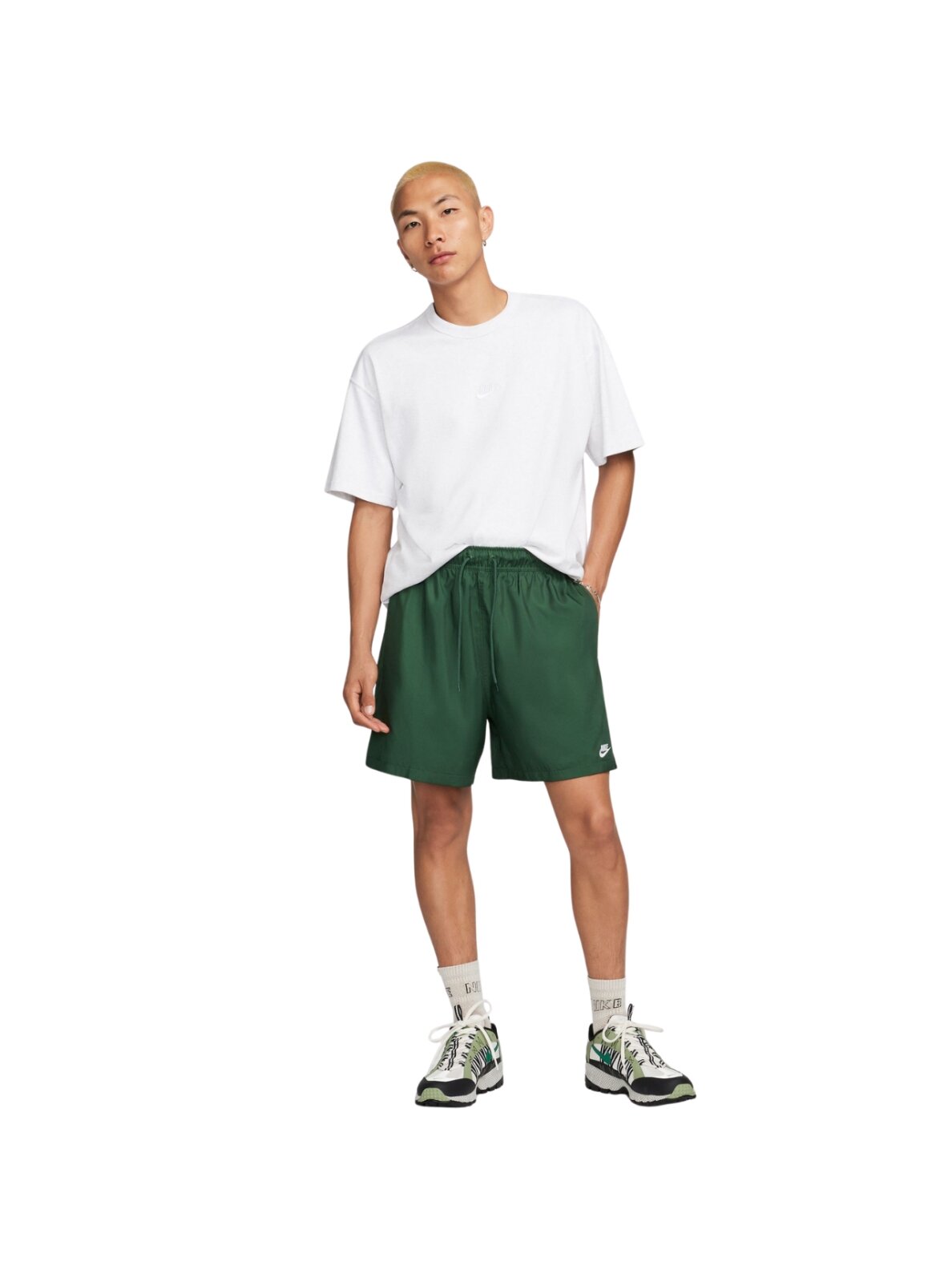 Nike Club vyriški šortai žali FN3307 323 6 Nike Club vyriški šortai žali FN3307 323 6