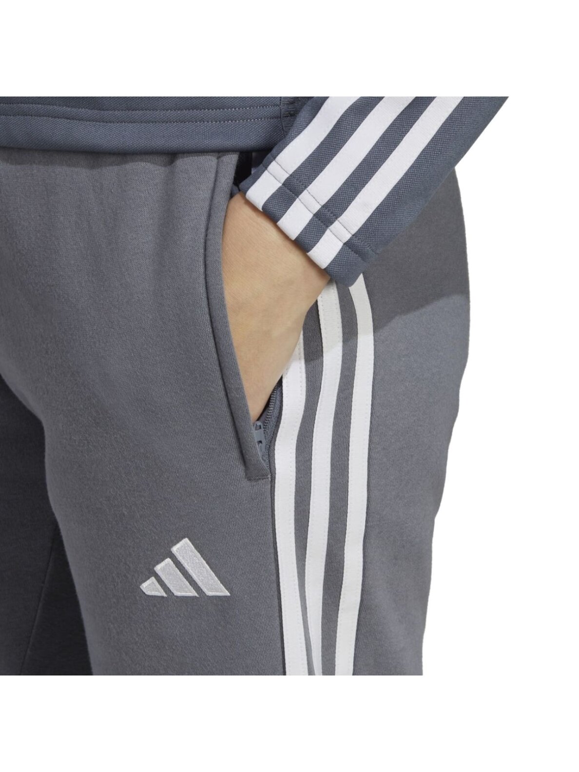 Adidas Tiro 23 League Sweat moteriškos kelnės, pilkos HZ3018 3 Adidas Tiro 23 League Sweat moteriškos kelnės, pilkos HZ3018 3