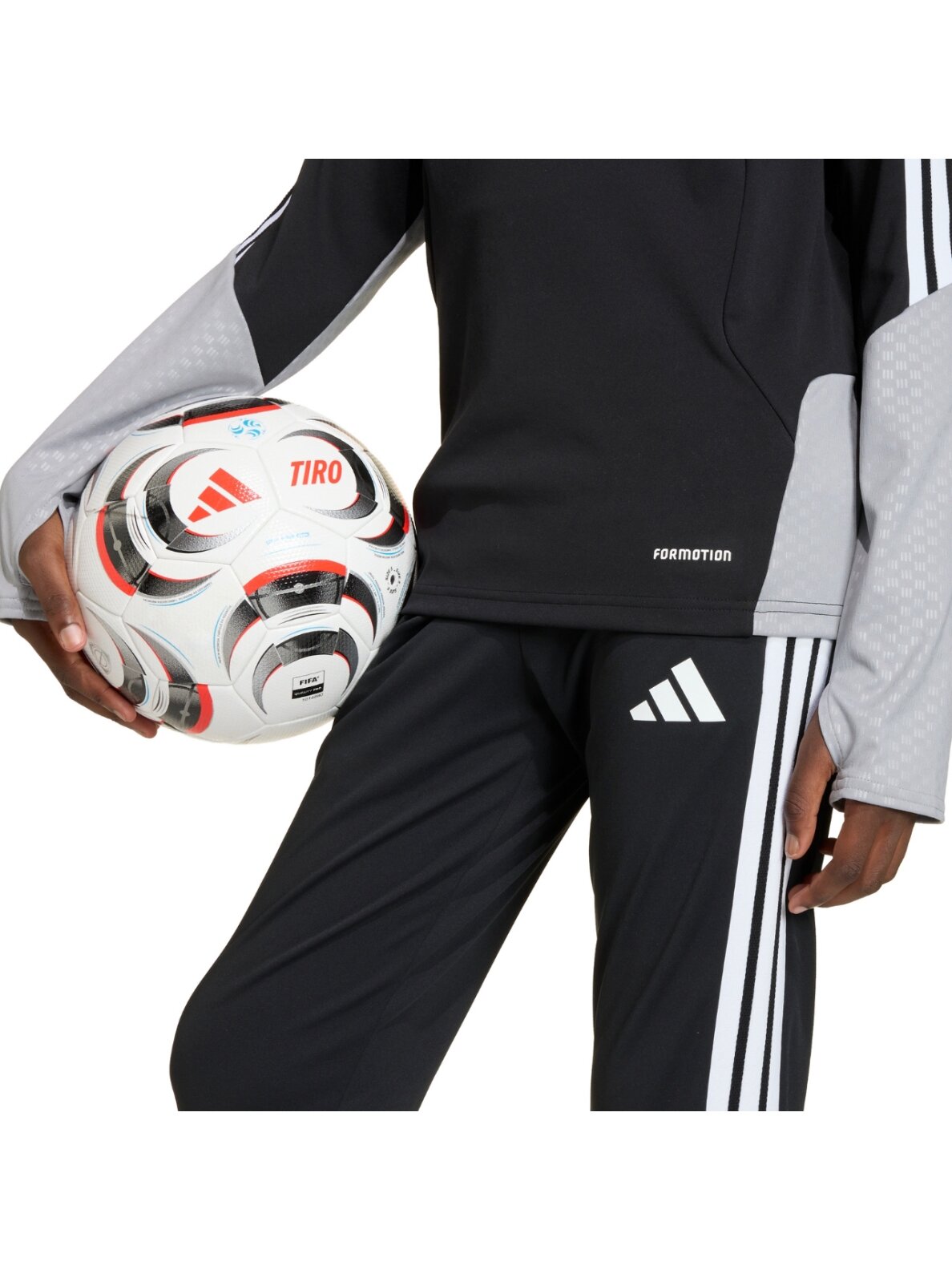 Adidas Tiro 26 Competition Training sportinės kelnės vaikams juodos spalvos KA5134 3