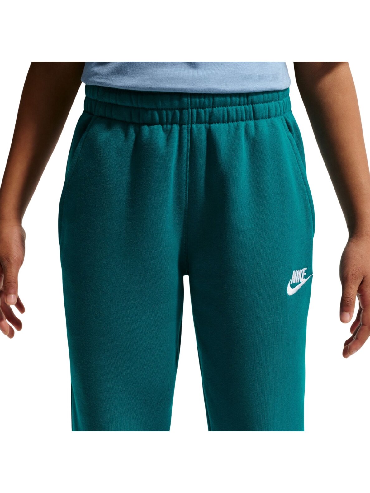 Nike Sportswear Club Fleece vaikiškos kelnės žalios FD3008 372 3 Nike Sportswear Club Fleece vaikiškos kelnės žalios FD3008 372 3