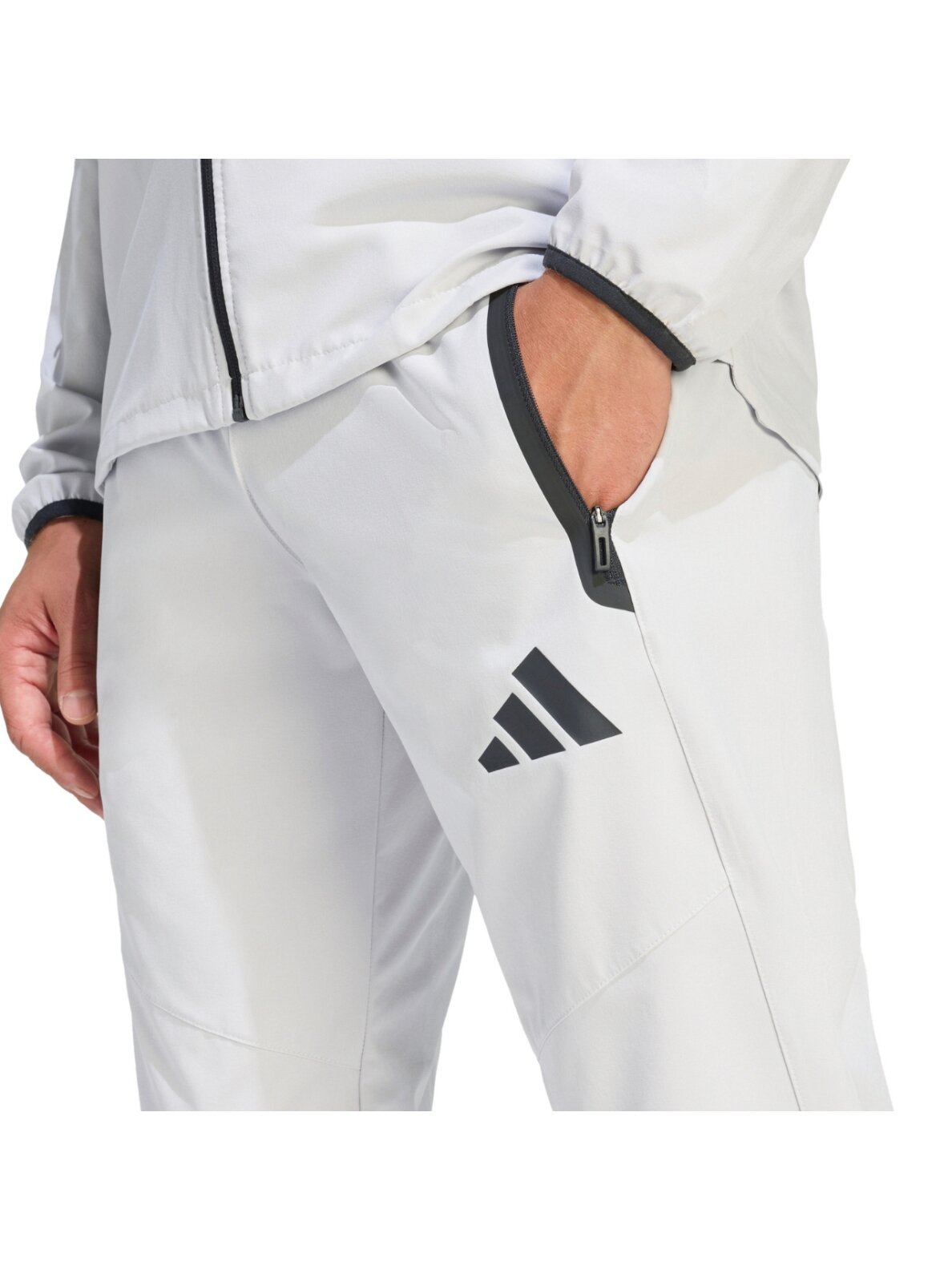 Adidas Tiro 26 Travel Woven vyriškos kelnės, šviesiai pilkos KE8363 3