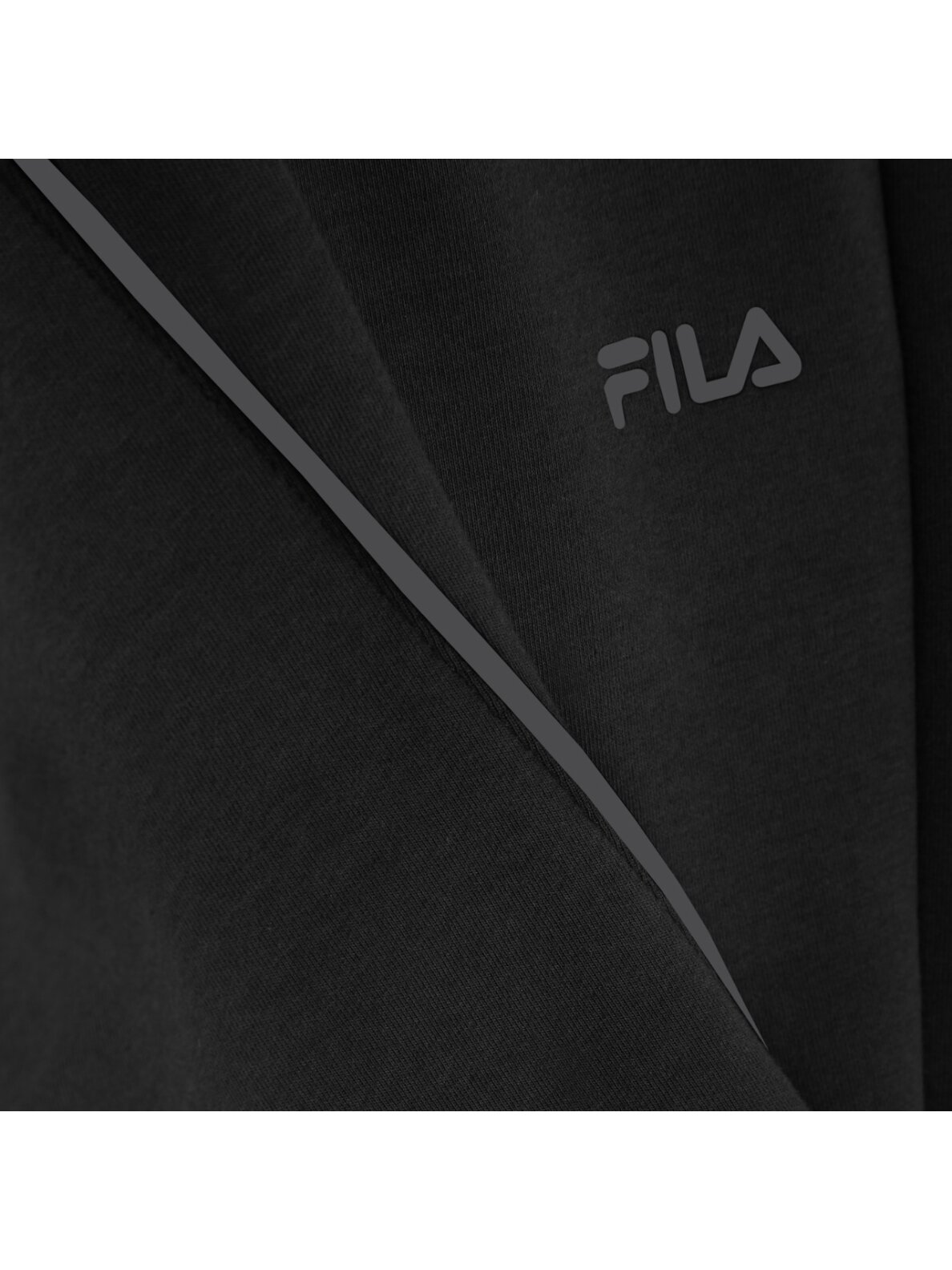 Fila Rivoli vyriškos kelnės juodos FAM1119 80010 2 Fila Rivoli vyriškos kelnės juodos FAM1119 80010 2