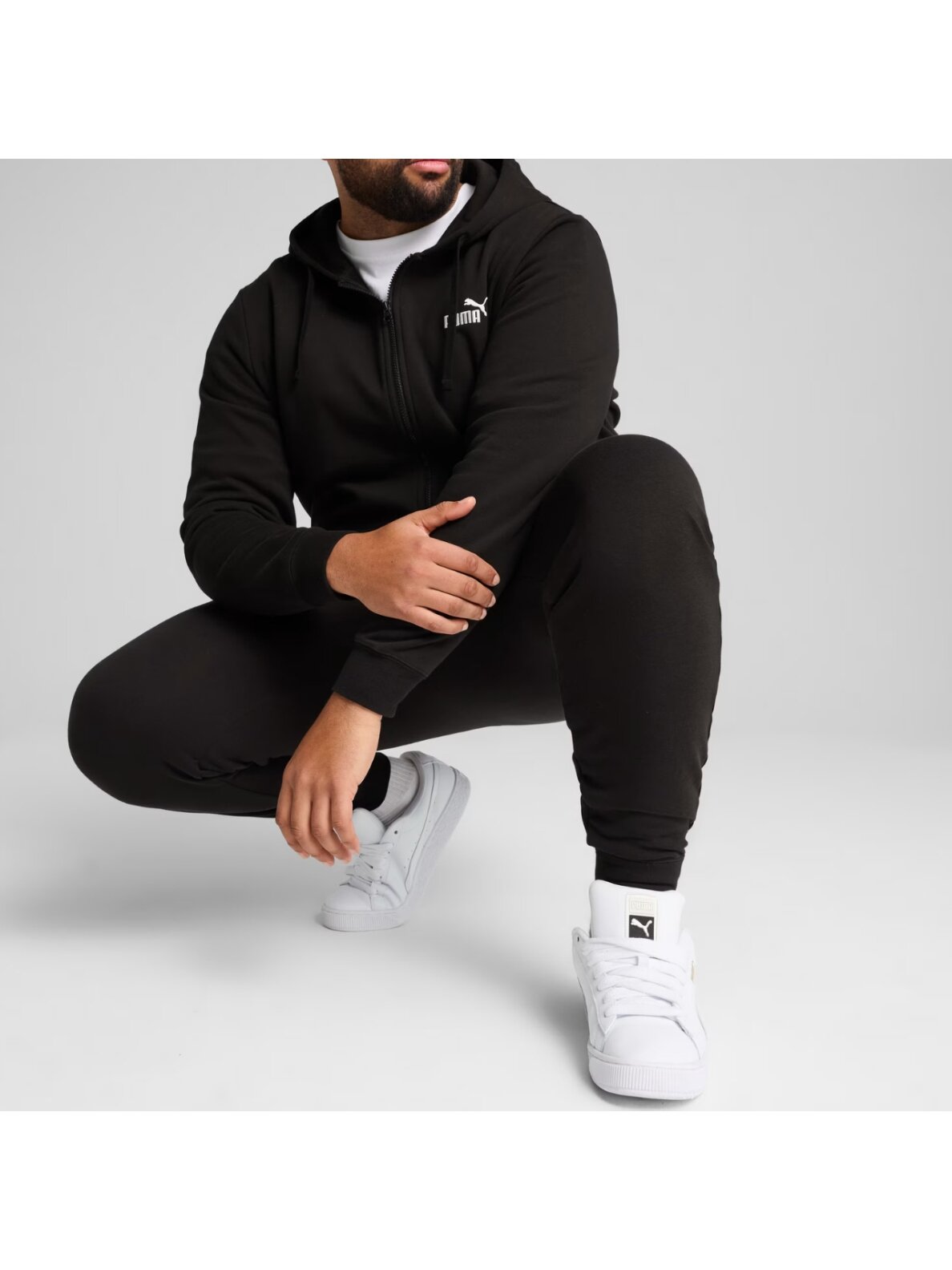 Puma Ess No.1 Logo Slim vyriškos juodos kelnės 682644 01 5 Puma Ess No.1 Logo Slim vyriškos juodos kelnės 682644 01 5