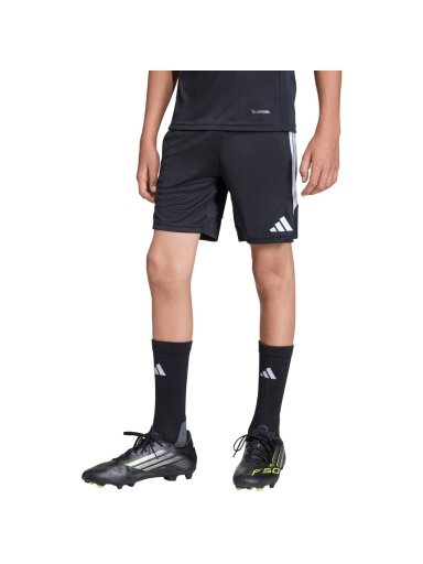 Adidas Tiro 26 League Training šortai vaikams juodos-baltos spalvos JY7147
