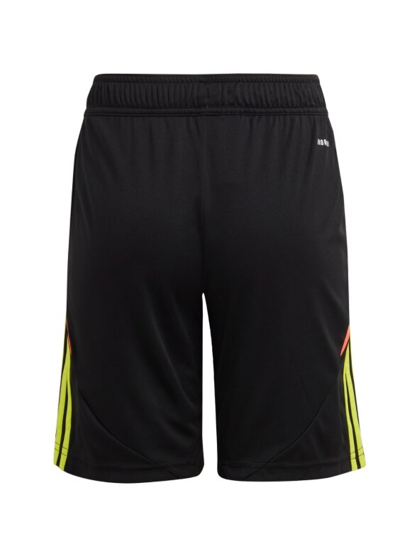 Adidas Tiro 24 vaikiski šortai juodi IT2424 1 Adidas Tiro 24 vaikiski šortai juodi IT2424 1