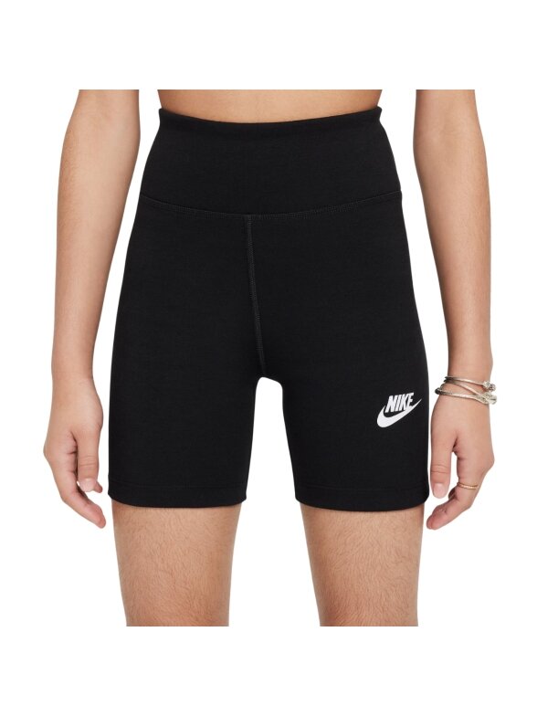 Nike Sportswear Klasikiniai vaikiški šortai juodi FZ5581 010 2 Nike Sportswear Klasikiniai vaikiški šortai juodi FZ5581 010 2