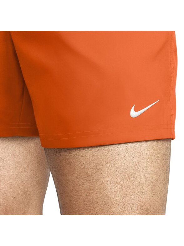 Nike Essential 5 plaukimo šortai, oranžiniai NESSF560 847 4 Nike Essential 5 plaukimo šortai, oranžiniai NESSF560 847 4
