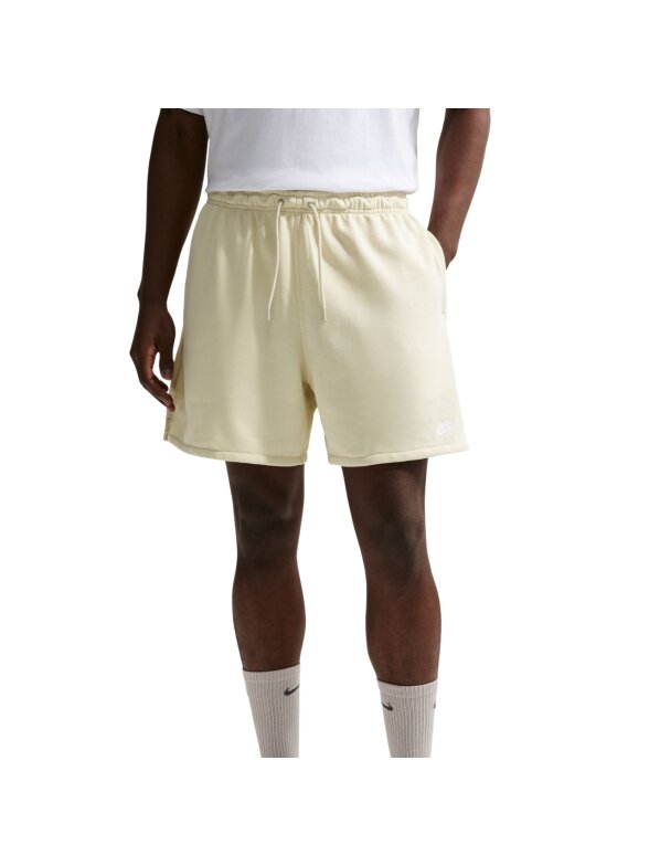 Nike Club vyriškų šortų kremas FN3520 229 3 Nike Club vyriškų šortų kremas FN3520 229 3