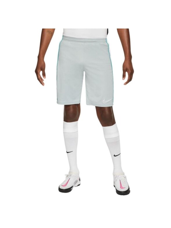 Nike NK Dry Academy M18 Short KZ FPJB vyriški šortai pilki ir balti CZ0977 019 2 Nike NK Dry Academy M18 Short KZ FPJB vyriški šortai pilki ir balti CZ0977 019 2