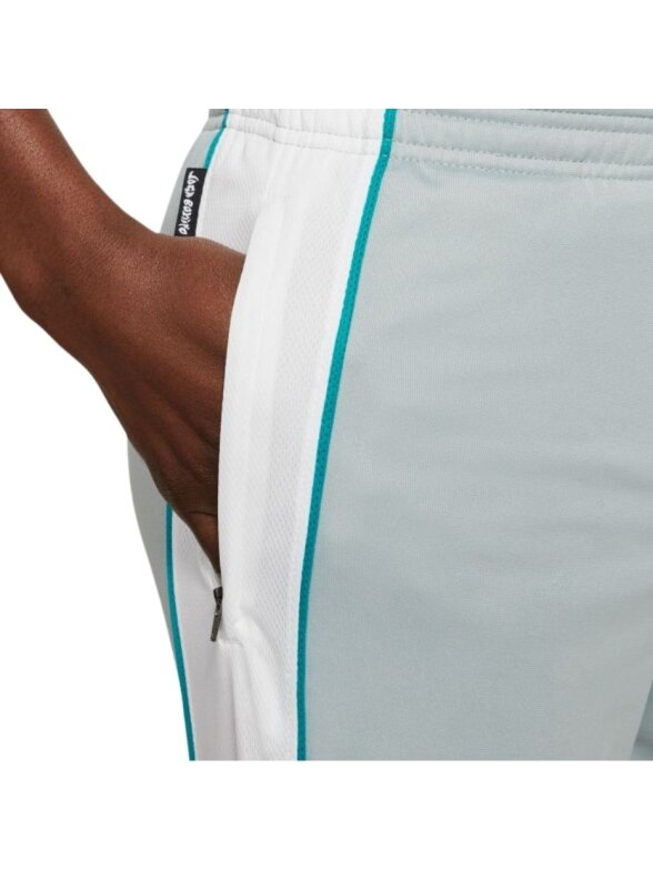 Nike NK Dry Academy M18 Short KZ FPJB vyriški šortai pilki ir balti CZ0977 019 4 Nike NK Dry Academy M18 Short KZ FPJB vyriški šortai pilki ir balti CZ0977 019 4