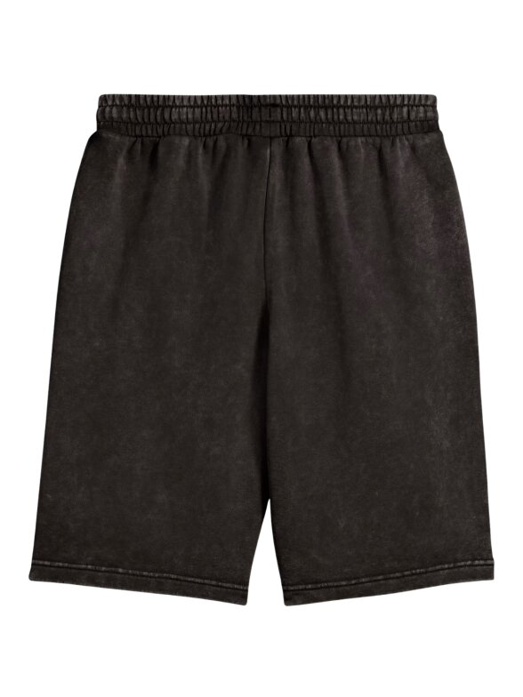 Puma Ess Elevated Relaxed Wash šortai vyrams juodi-pilki 688052 01 2 Puma Ess Elevated Relaxed Wash šortai vyrams juodi-pilki 688052 01 2