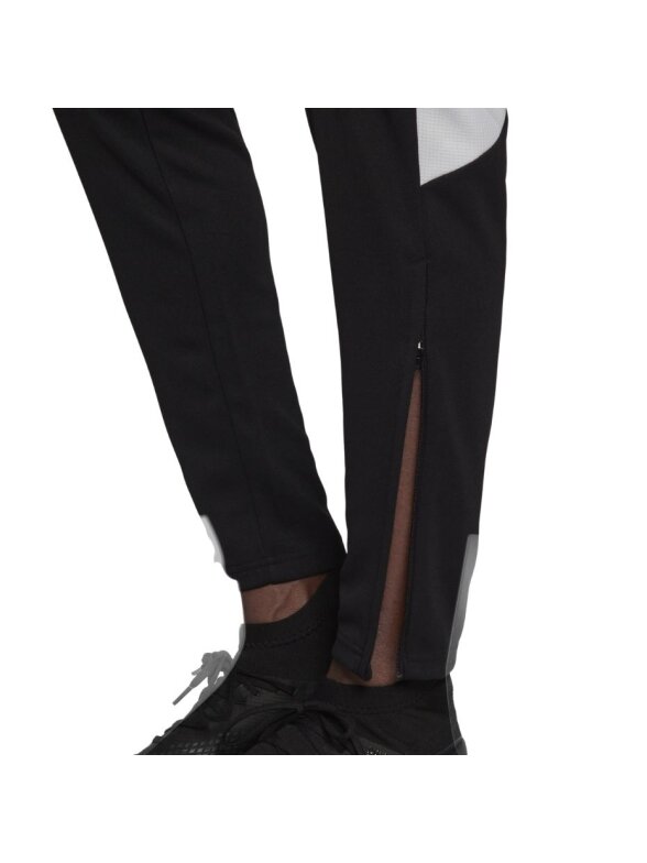 Adidas Condivo 22 Track Pant moteriškos kelnės, juodos HA6247 3 Adidas Condivo 22 Track Pant moteriškos kelnės, juodos HA6247 3