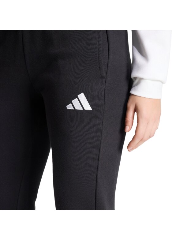 Adidas Entrada 26 Sweat Pant sportinės kelnės moterims juodos KB3945 3 Adidas Entrada 26 Sweat Pant sportinės kelnės moterims juodos KB3945 3