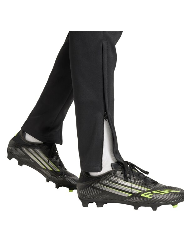 Adidas kelnės moterims Entrada 26 Training juodos JZ6548 4 Adidas kelnės moterims Entrada 26 Training juodos JZ6548 4