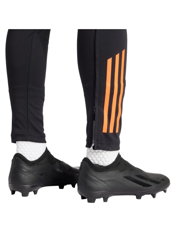 Adidas Tiro 24 Competition Training moteriškos kelnės, juodos ir raudonos IS1637 6