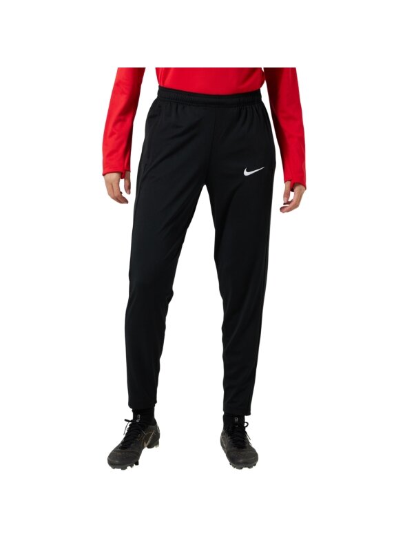Nike Dri-FIT Academy Pro 24 moteriškos kelnės juodos FD7677 010 Nike Dri-FIT Academy Pro 24 moteriškos kelnės juodos FD7677 010