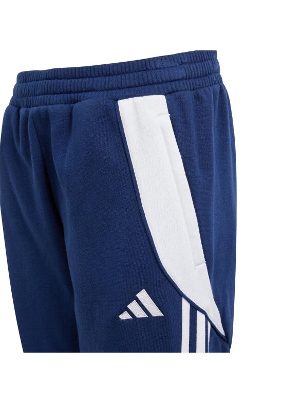 Adidas Tiro 24 Sweat vaikiškos kelnės, tamsiai mėlynos IS1008 2 Adidas Tiro 24 Sweat vaikiškos kelnės, tamsiai mėlynos IS1008 2