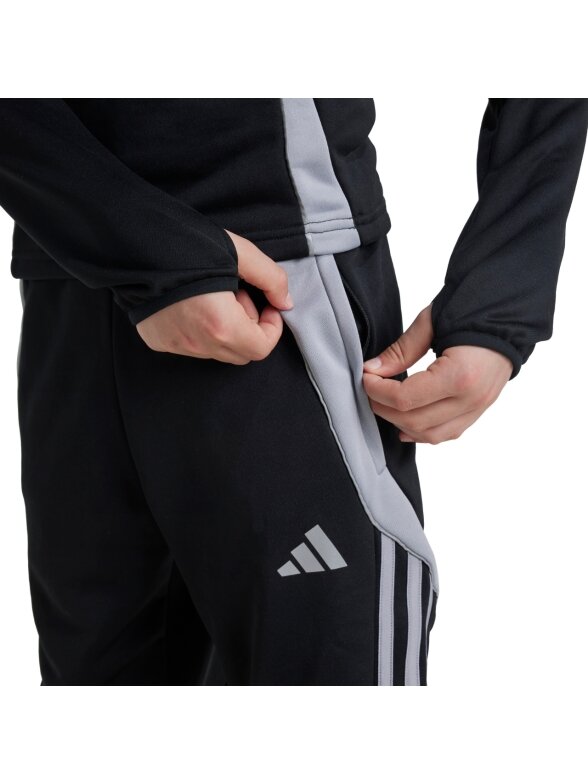 Adidas Tiro 24 Winterized vaikiškos kelnės juodos IM9975 3 Adidas Tiro 24 Winterized vaikiškos kelnės juodos IM9975 3