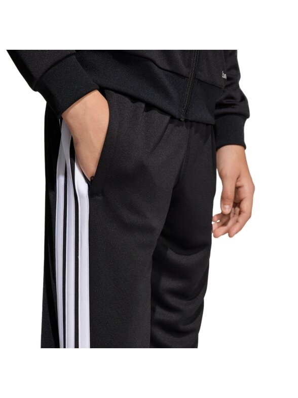 Adidas Tiro 26 League Training Regular vaikams juodos spalvos kelnės JY9680 3 Adidas Tiro 26 League Training Regular vaikams juodos spalvos kelnės JY9680 3
