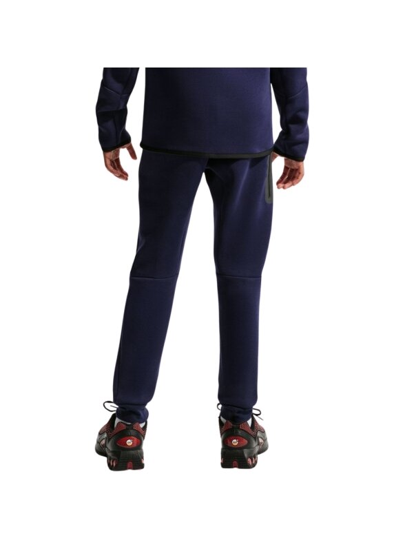 Nike FC Barcelona Tech Fleece vaikiškos kelnės, tamsiai mėlynos, II3728 498 1 Nike FC Barcelona Tech Fleece vaikiškos kelnės, tamsiai mėlynos, II3728 498 1