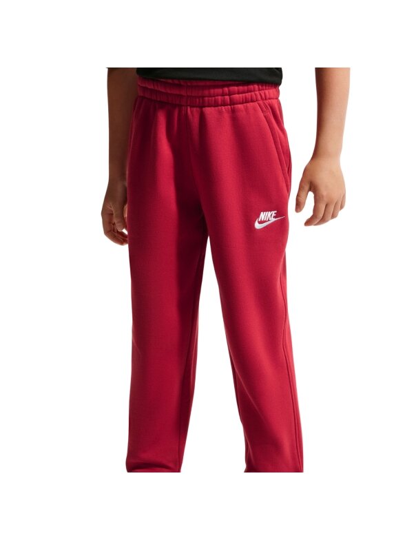 Nike Sportswear Club Fleece vaikiškos kelnės, raudonos FD3008 608 2 Nike Sportswear Club Fleece vaikiškos kelnės, raudonos FD3008 608 2