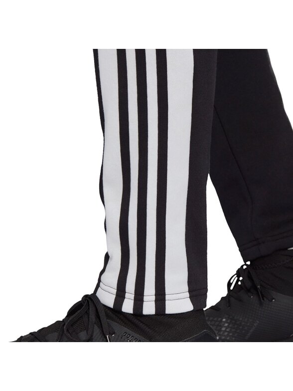 Vyriškos adidas Squadra 21 Sweat Pant juodos GT6642 1 Vyriškos adidas Squadra 21 Sweat Pant juodos GT6642 1