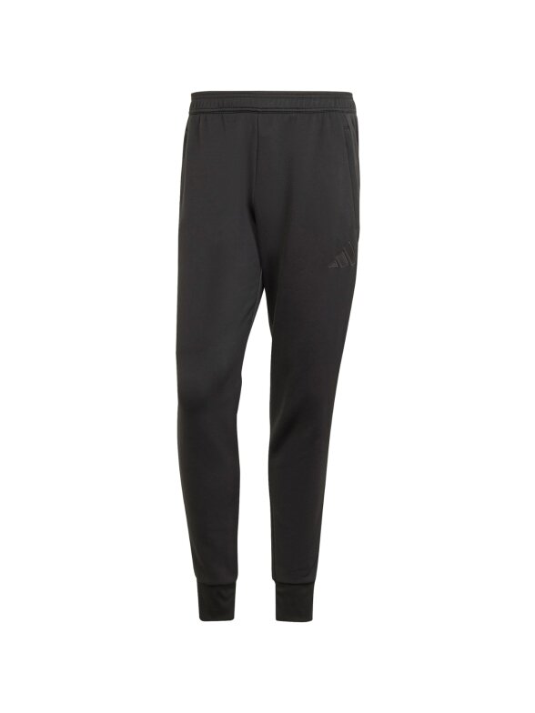 adidas Tiro 25 kelnės vyrams juodos JD9082 1 adidas Tiro 25 kelnės vyrams juodos JD9082 1