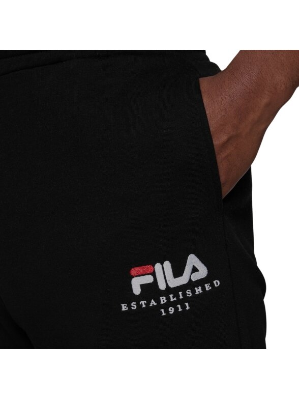 Fila Bovrup vyriškos kelnės juodos FAU0146 80010 5 Fila Bovrup vyriškos kelnės juodos FAU0146 80010 5