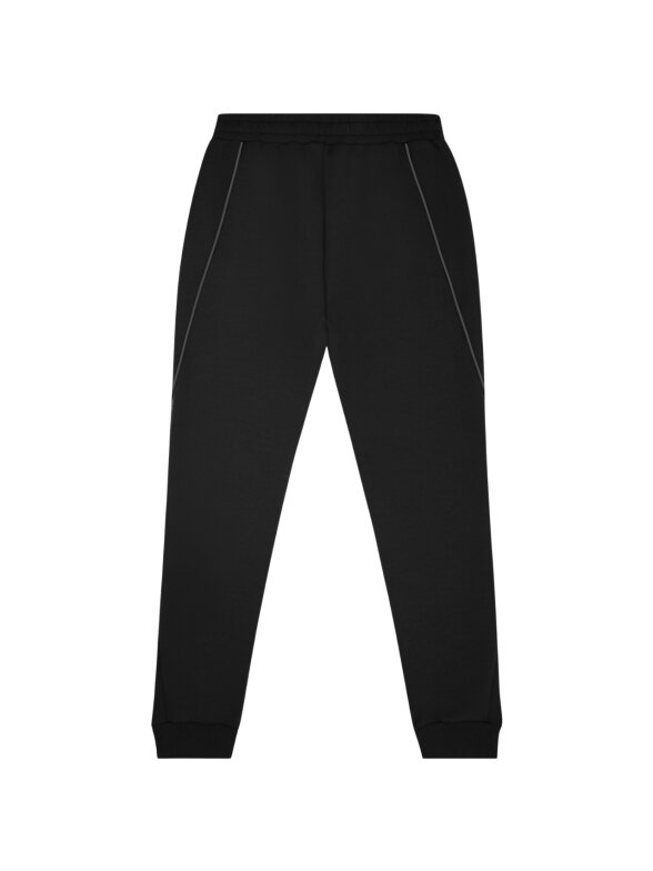 Fila Rivoli vyriškos kelnės juodos FAM1119 80010 1 Fila Rivoli vyriškos kelnės juodos FAM1119 80010 1