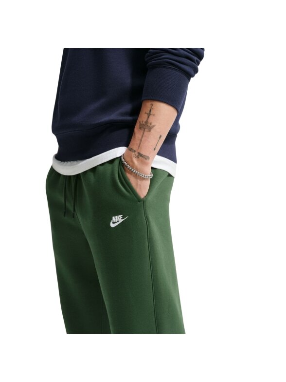 Nike vyriškos kelnės Club BB Jogger žalios FN3787 323 3 Nike vyriškos kelnės Club BB Jogger žalios FN3787 323 3