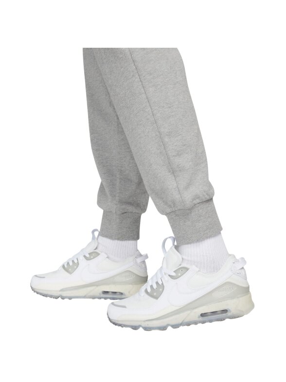 Nike Club Knit Jogger vyriškos kelnės pilkos spalvos FQ4330 063 3 Nike Club Knit Jogger vyriškos kelnės pilkos spalvos FQ4330 063 3