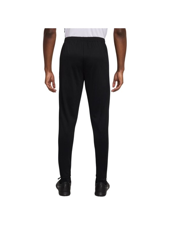 Nike Dri-Fit Academy 25 vyriškos kelnės juodos FZ9805 010 1 Nike Dri-Fit Academy 25 vyriškos kelnės juodos FZ9805 010 1