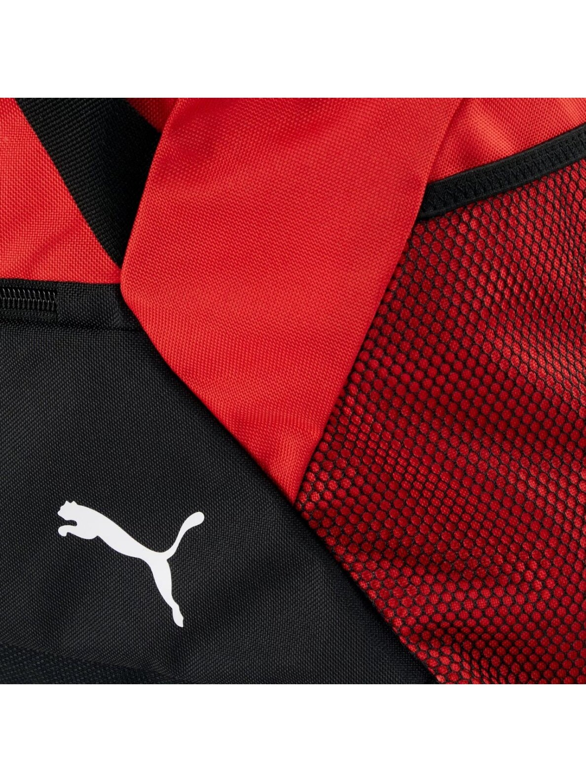 Puma Team Goal L krepšys raudonas ir juodas 90234 03 2