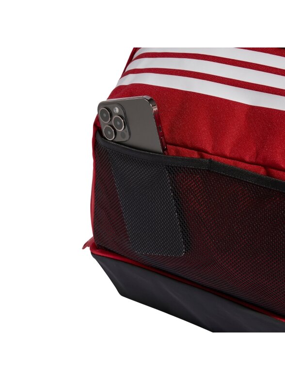 Adidas Tiro Duffle Large sporto krepšys su apatine pertvara raudonas JY7950 5 Adidas Tiro Duffle Large sporto krepšys su apatine pertvara raudonas JY7950 5
