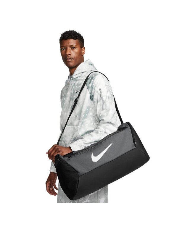 Nike Brasilia Duffel krepšys 41 l pilka ir juoda DM3976 068 3 Nike Brasilia Duffel krepšys 41 l pilka ir juoda DM3976 068 3