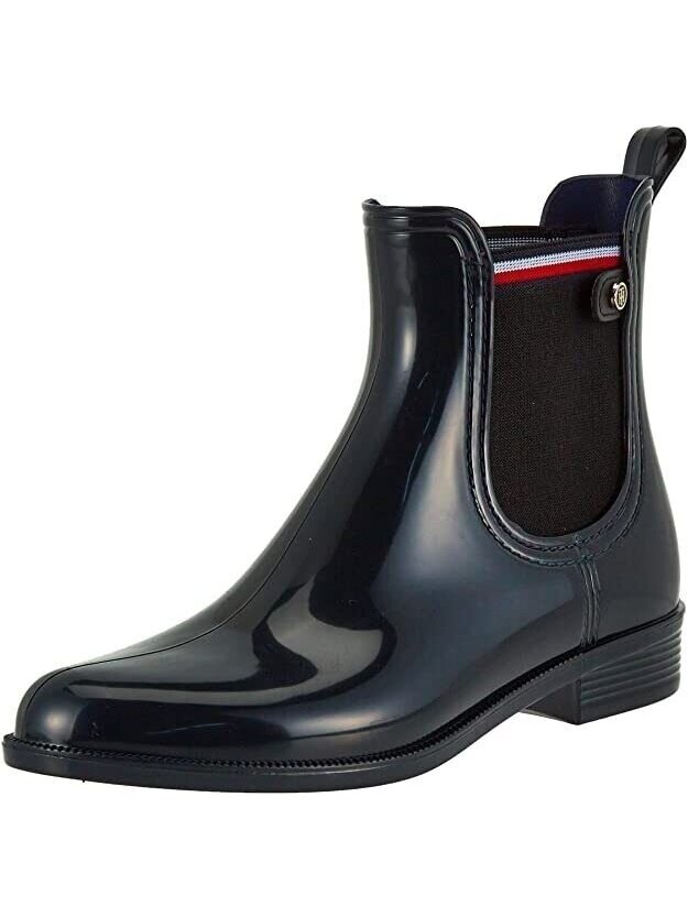 „Tommy Hilfiger“ juodi moteriški batai nuo lietaus 1 „Tommy Hilfiger“ juodi moteriški batai nuo lietaus 1