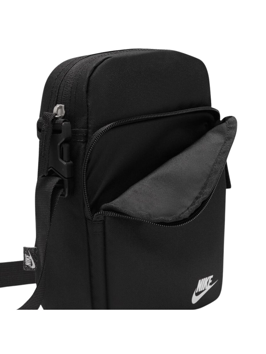 Nike Heritage rankinė juoda DB0456 010 4 Nike Heritage rankinė juoda DB0456 010 4