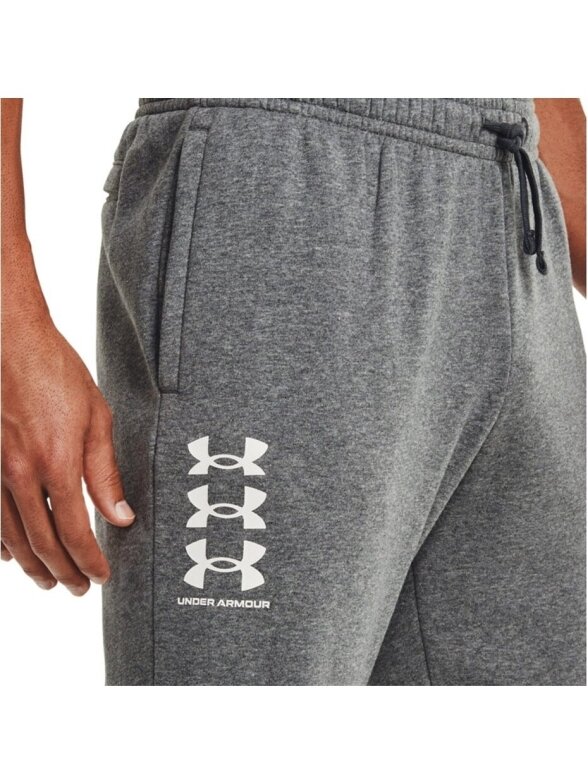 Under Armour Rival Fleece 3Logo Jogger vyriškos kelnės, tamsiai pilkos 1357131 012 4 Under Armour Rival Fleece 3Logo Jogger vyriškos kelnės, tamsiai pilkos 1357131 012 4