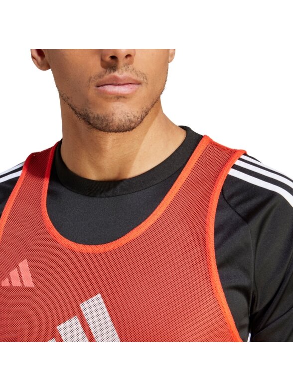 Adidas Training 24 BIB žymeklis koralas JF3245 6 Adidas Training 24 BIB žymeklis koralas JF3245 6